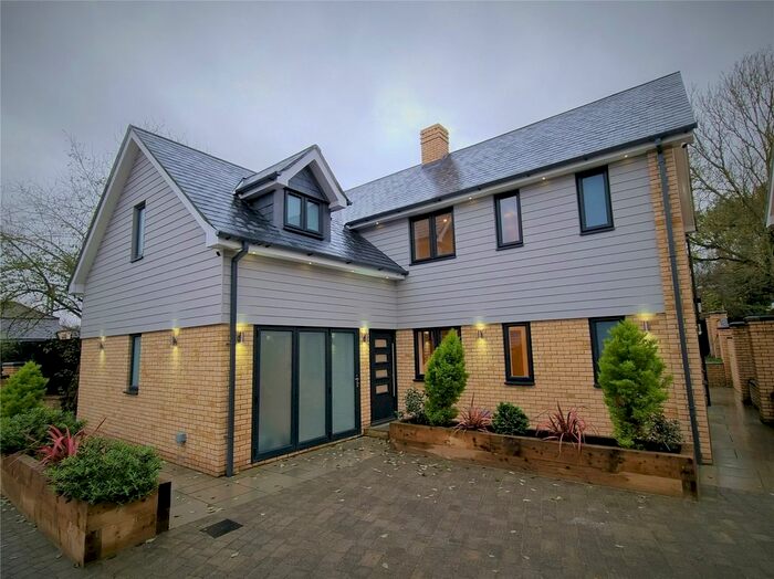 4 Bedroom Detached House For Sale In High Street, Croydon, Royston, SG8