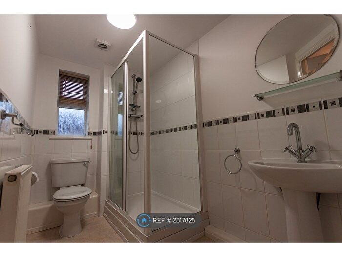 2 Bedroom Flat To Rent In Bulwell, Nottingham, NG6