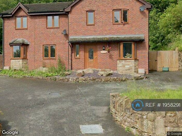3 Bedroom Semi-Detached House To Rent In Westminster Road, Brynteg, Wrexham, LL11