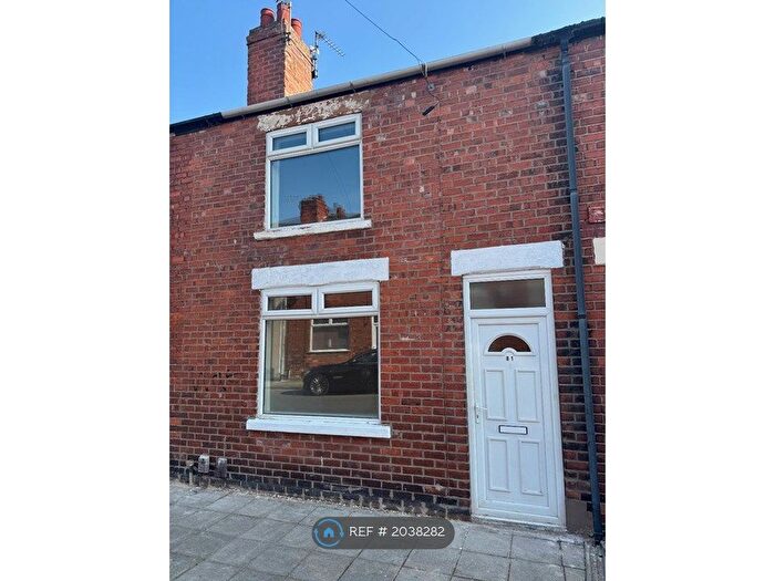 2 Bedroom Terraced House To Rent In Hall Street, Mansfield, NG18