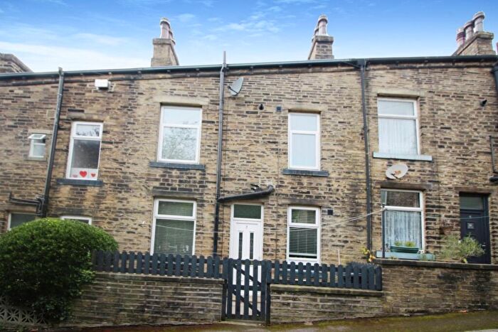 2 Bedroom Terraced House To Rent In Banksfield Road, Hebden Bridge, West Yorkshire, HX7