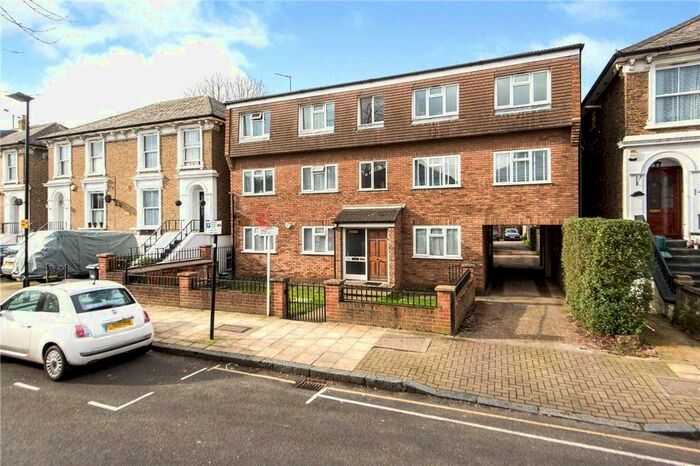 1 Bedroom Flat To Rent In Cambridge Road North, London, W4
