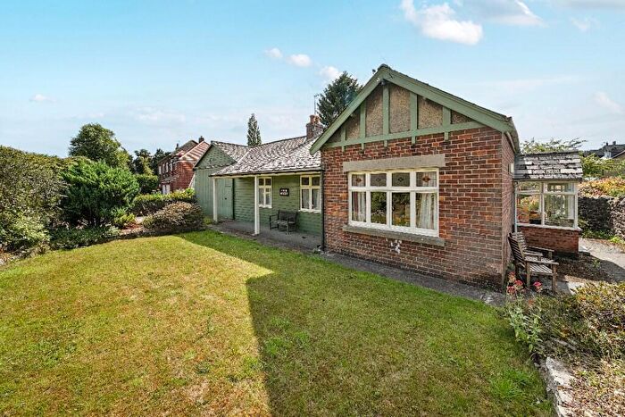 4 Bedroom Detached Bungalow For Sale In Thorpe Road, Masham, HG4