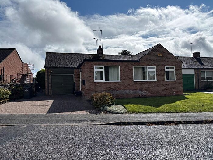 3 Bedroom Detached Bungalow To Rent In Harpur Avenue, Ticknall, Derby, DE73