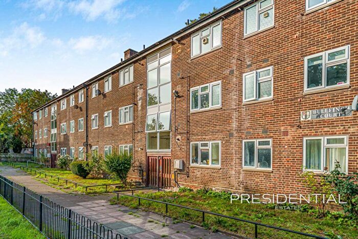 2 Bedroom Flat For Sale In Croxted Road, Bullfinch Court Croxted Road, SE21