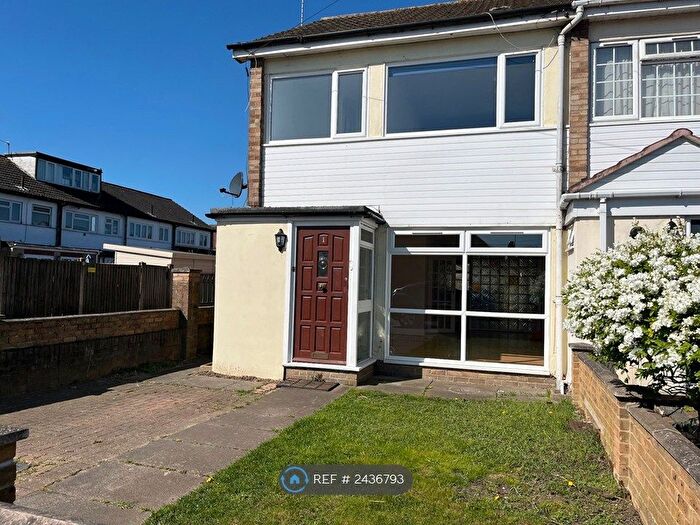 3 Bedroom Semi-Detached House To Rent In Hughes Road, Ashford, TW15