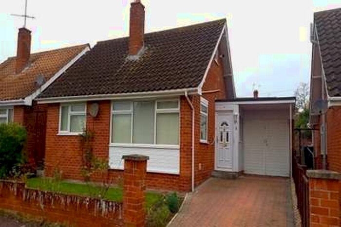 3 Bedroom Bungalow To Rent In North Taunton, TA2