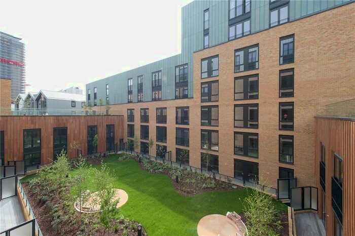 Studio To Rent In Chivers Passage, Wandsworth, SW18