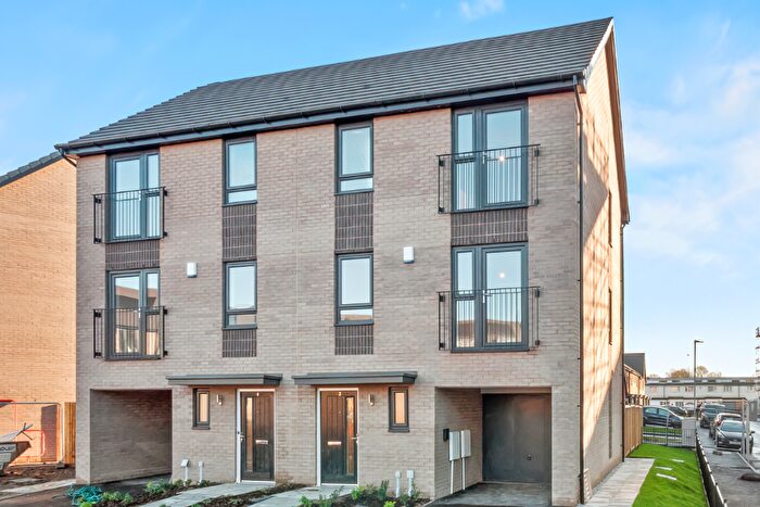 4 Bedroom House To Rent In Galloway Drive, Manchester, M12