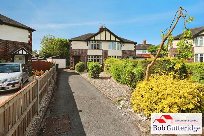 3 Bedroom Semi-Detached House For Sale In Walklate Avenue, May Bank, Newcastle, ST5