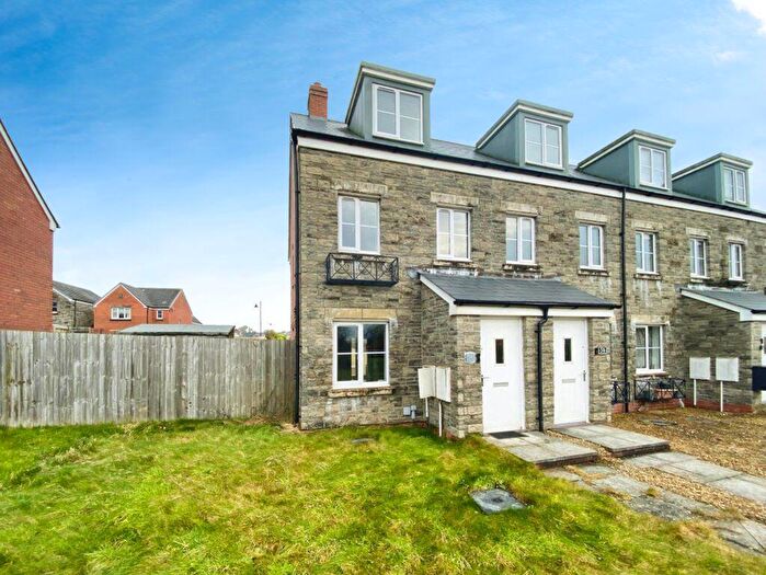 3 Bedroom House To Rent In Heol Stradling, Parc Derwen, Bridgend, CF35