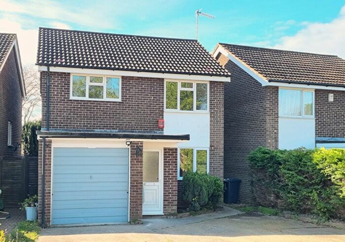 3 Bedroom Detached House To Rent In Emsworth, Hampshire, PO10