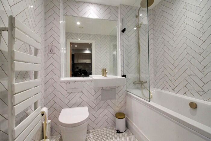 1 Bedroom Apartment To Rent In Beaufort House, - Newhall Street, Birmingham, B3