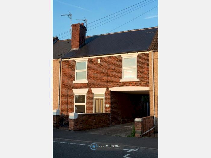 3 Bedroom Terraced House To Rent In Boughton Lane, Clowne, Chesterfield, S43