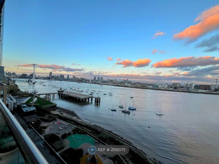 3 Bedroom Flat To Rent In Barge Walk, London, SE10