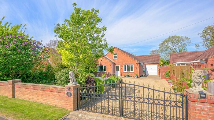 3 Bedroom Detached Bungalow For Sale In Station Road, Thorpe St Peter, PE24