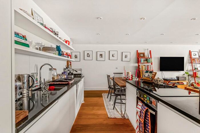 1 Bedroom Flat For Sale In Lisson Street, London, NW1
