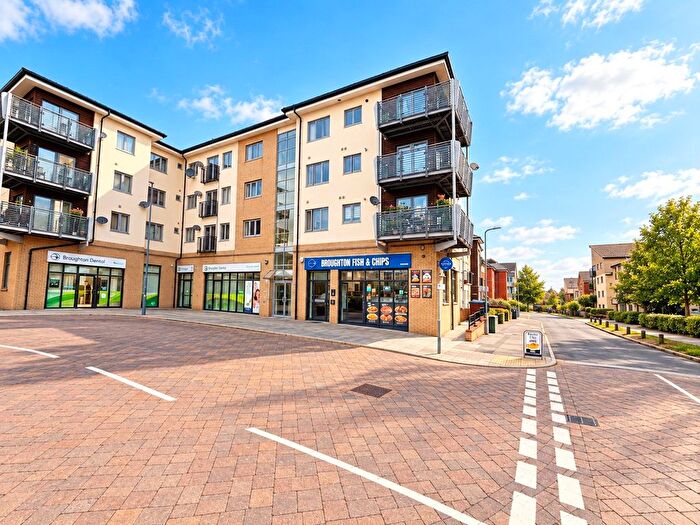 2 Bedroom Flat For Sale In Tanfield Lane, Broughton, Milton Keynes, MK10