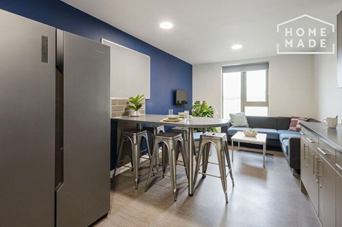 Flat To Rent In Foundry Courtyard, G4