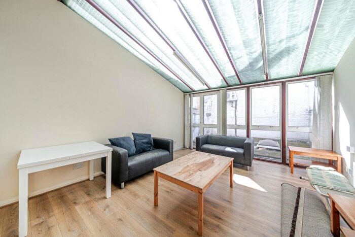 1 Bedroom Flat To Rent In Willesden High Road, Willesden Green, London, NW10
