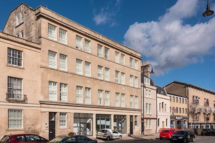 Studio For Sale In Long Acre, Bath, BA1
