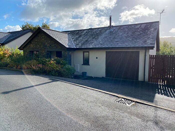 3 Bedroom Detached House For Sale In Coed Y Bryn, Dolgellau, LL40