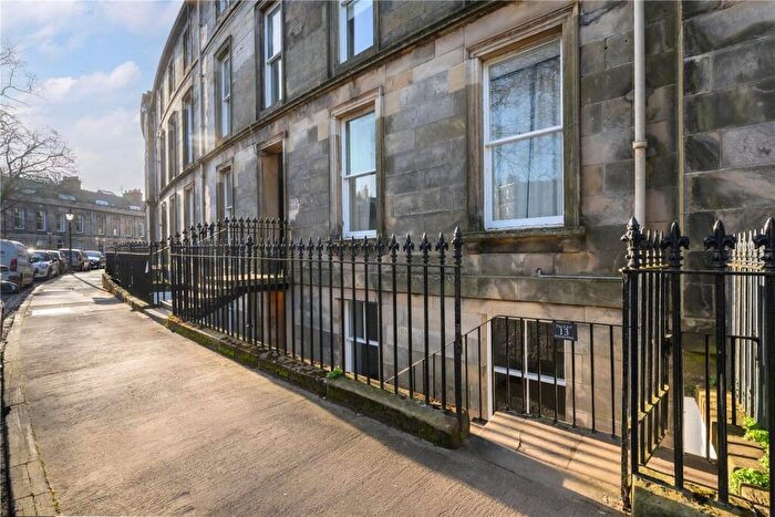2 Bedroom Apartment For Sale In Howard Place - Garden Apartment, St. Andrews, Fife, KY16