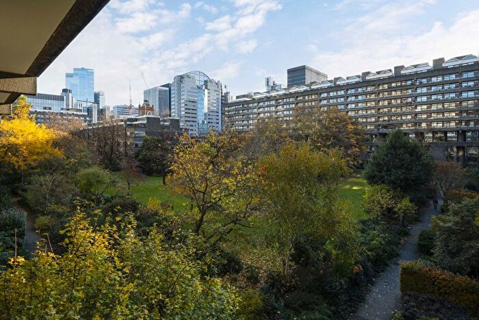 1 Bedroom Flat For Sale In Barbican, London, EC2Y
