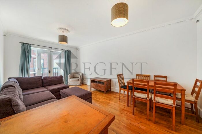 2 Bedroom Flat To Rent In Leathermarket Court, Bermondsey, London, SE1