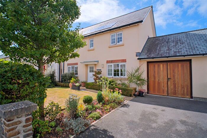 4 Bedroom Detached House For Sale In Parade Avenue, Fremington, Barnstaple, EX31