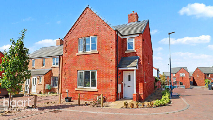 3 Bedroom Detached House For Sale In Gates Close, Thurston, Bury St Edmunds, IP31