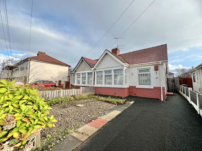 2 Bedroom Bungalow For Sale In Lockerbie Avenue, Cleveleys, FY5