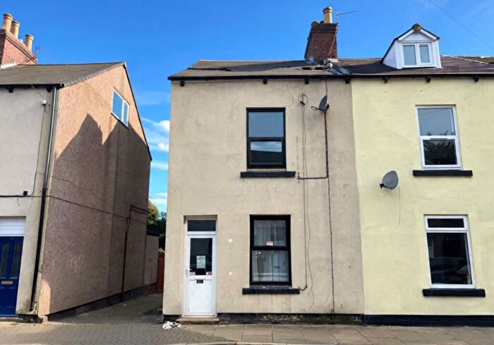 3 Bedroom End Of Terrace House For Sale In Milgate Street, Royston, Barnsley, South Yorkshire, S71