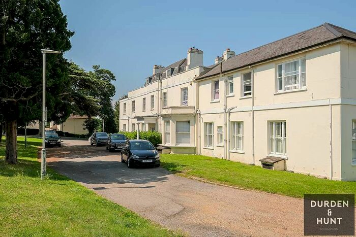 1 Bedroom Flat To Rent In Thurlby Close, Woodford Green IG8