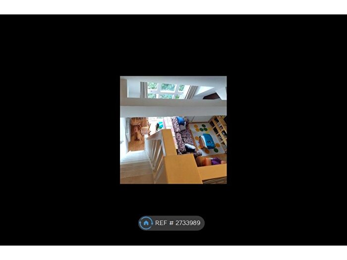 2 Bedroom Flat To Rent In Sweyne Avenue, Southend-On-Sea, SS2