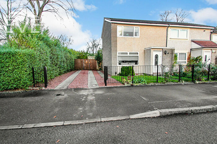 2 Bedroom End Of Terrace House To Rent In Barns Street, Clydebank, G81