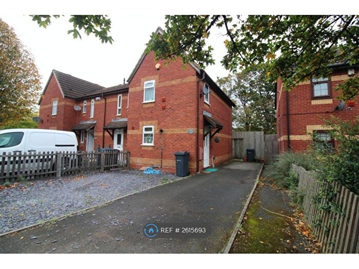 2 Bedroom Semi-Detached House To Rent In Bantams Close, Birmingham, B33