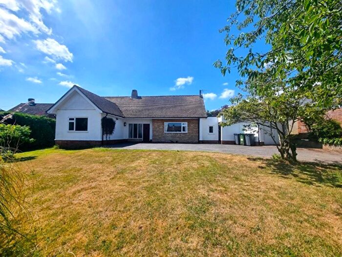4 Bedroom Detached House For Sale In Cliff Road, Waldringfield, IP12