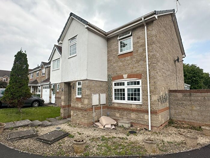 3 Bedroom Detached House To Rent In Winslaw Close, Swindon, SN5