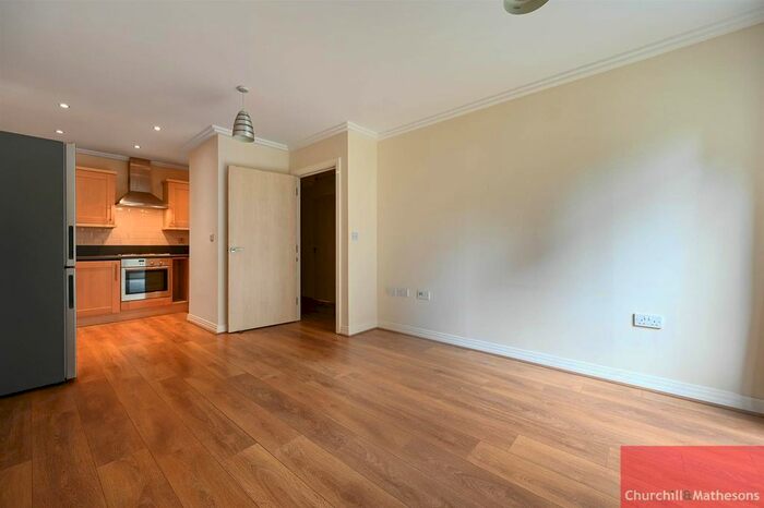 1 Bedroom Flat To Rent In Victoria Road, London, W3