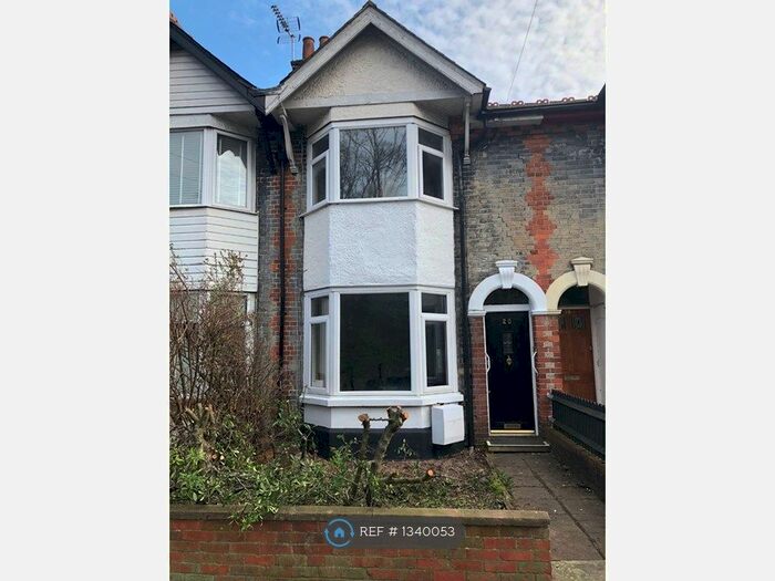 3 Bedroom Terraced House To Rent In Basingstoke, Basingstoke, RG21