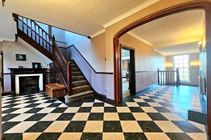 5 Bedroom Property To Rent In Heathfield Road, Keston, BR2