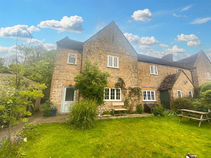 3 Bedroom Semi Detached House To Rent In Oborne, Sherborne, DT9