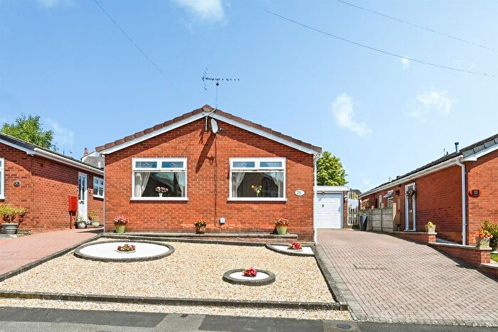 2 Bedroom Detached Bungalow For Sale In Morleyfields Close, Ripley, DE5