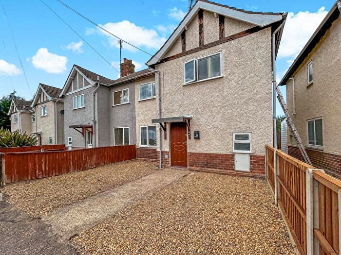 3 Bedroom Semi Detached House For Sale In Smith Avenue, King's Lynn, PE30