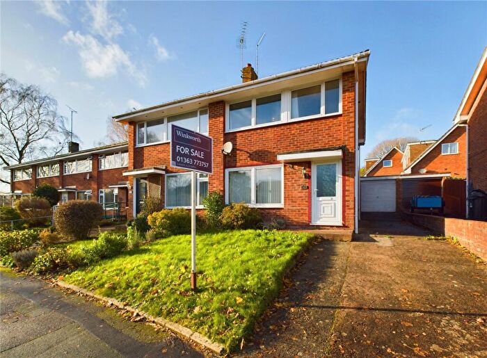 3 Bedroom Semi-Detached House For Sale In Primrose Way, Crediton, Devon, EX17