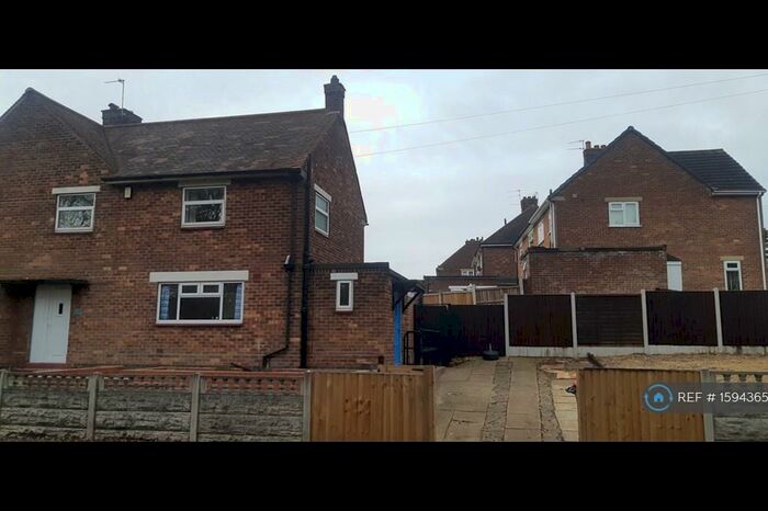 3 Bedroom Semi-Detached House To Rent In Nabbs Lane, Hucknall, Nottingham, NG15