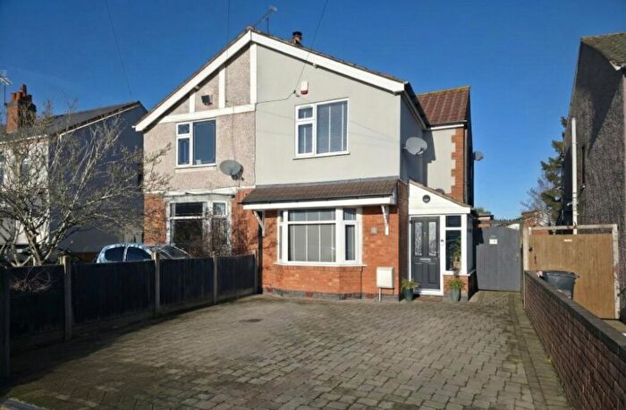 3 Bedroom Semi Detached House For Sale In Hayes Lane, Exhall, Coventry, Warwickshire, CV7
