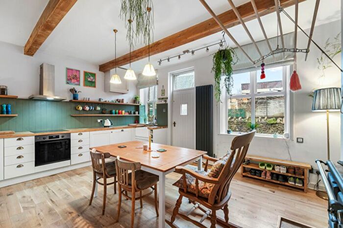 3 Bedroom End Of Terrace House For Sale In Aireside Terrace, Cononley, Keighley, North Yorkshire, BD20