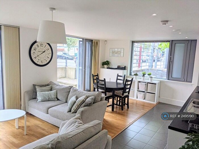 2 Bedroom Flat To Rent In Highbury Stadium Square, London, N5